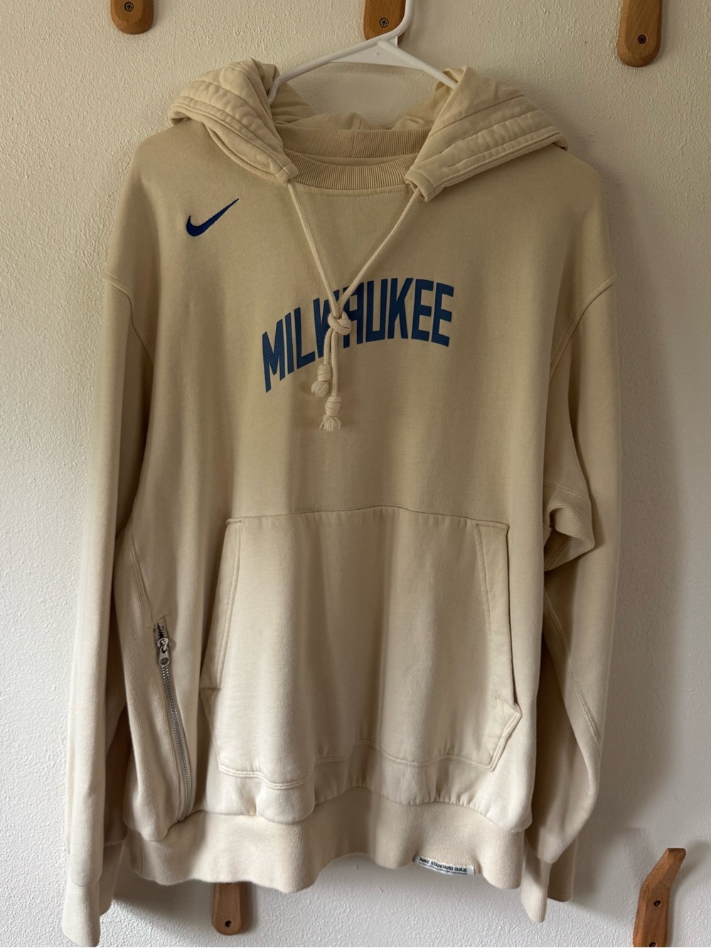 Milwaukee Bucks Hoodie